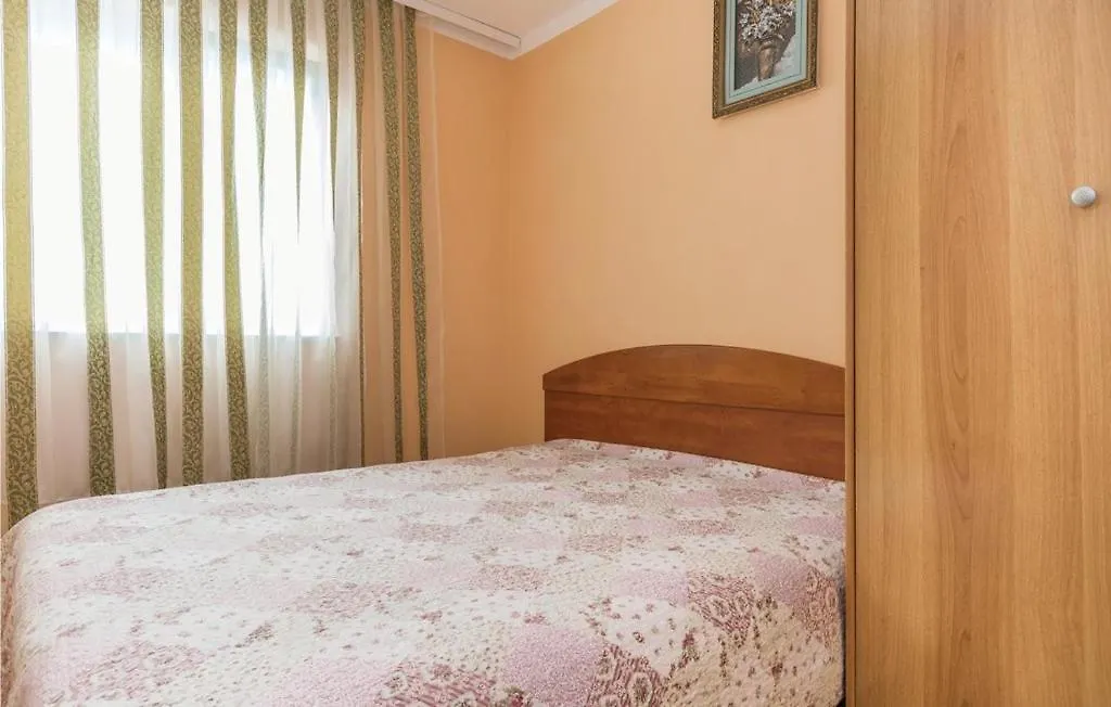 Apartment Kenan Apartmani Liznjan